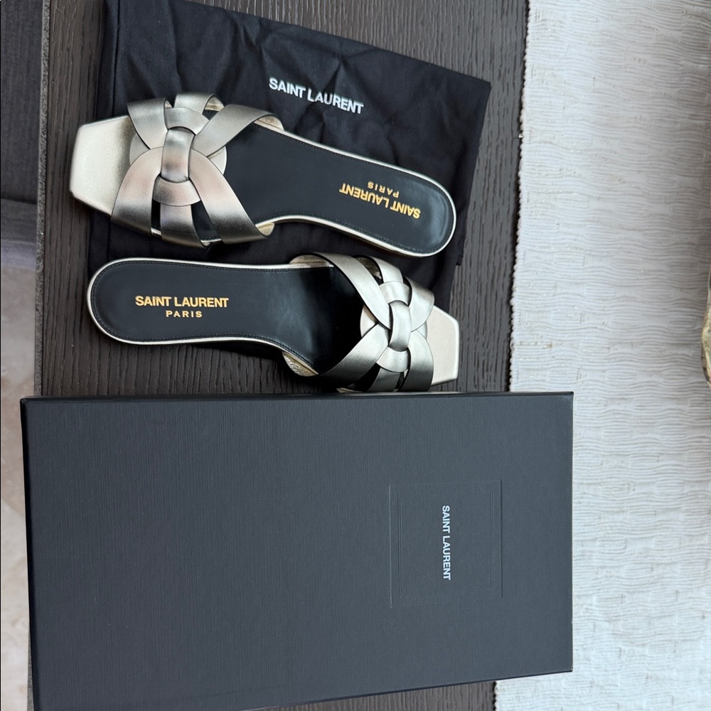 BNNW Saint Laurent Metallic Gold Women's Sandals - Picture 3 of 4